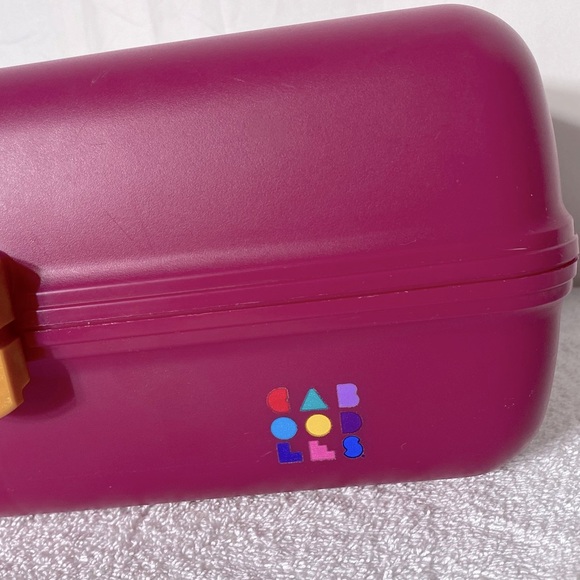 Vintage Caboodles Pink Plastic Makeup Storage Tackle Box - Picture 3 of 16